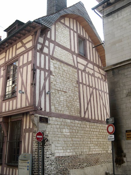  maison à colombages, ruelle des Chats